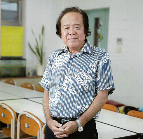 代表 桑野秀男